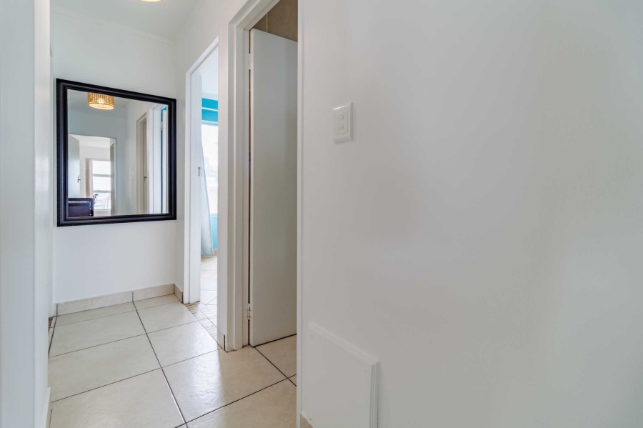 To Let 3 Bedroom Property for Rent in Bloubergrant Western Cape